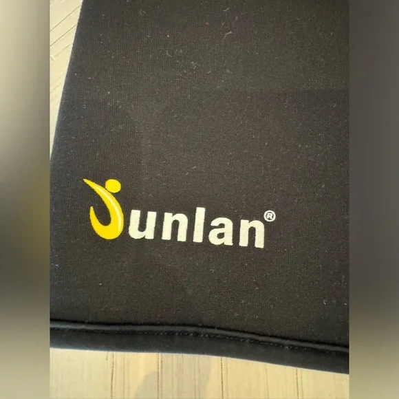 Junlan Women’s Neoprene Sauna Vest & Waist Trainer - Size S - Picture 7 of 14